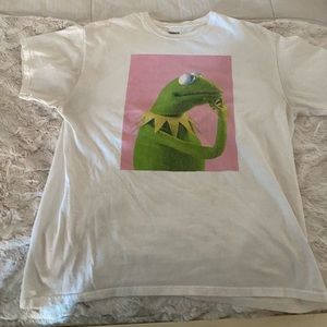 urban outfitters muppets t shirt